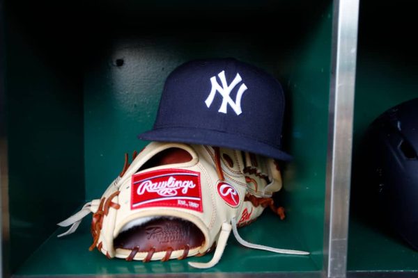 Yankees Veteran Seen Putting in Extra Effort to Overcome Struggles A New York Yankees hat and Rawlings baseball glove is seen during the MLB game against the Pittsburgh Pirates at PNC Park on April 21, 2017 in Pittsburgh, Pennsylvania.