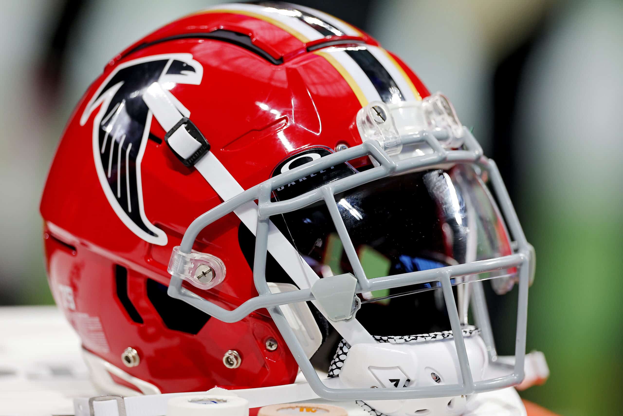 ATLANTA, GEORGIA - SEPTEMBER 17: Isaiah Prince #75 of the Atlanta Falcons helmet on the sides lines during the third quarter in the game against the Green Bay Packers at Mercedes-Benz Stadium on September 17, 2023 in Atlanta, Georgia.