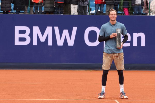 Jan-Lennard Struff Wins Maiden ATP Tour Title In Munich