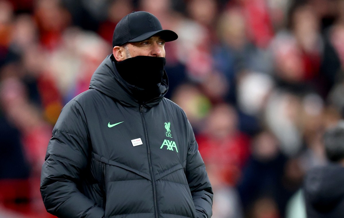 Man United fans mock Jurgen Klopp at Old Trafford after Everton goal