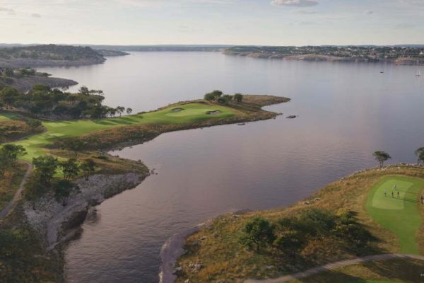 Groundbreaking takes place on Beau Welling design in Austin