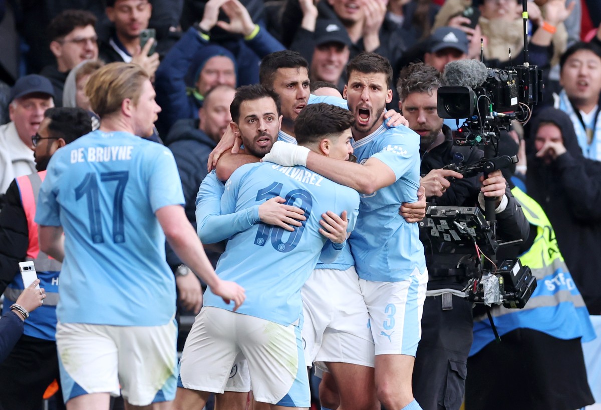 Exclusive: "Realistic" for Manchester City star to seal transfer away this summer, says expert