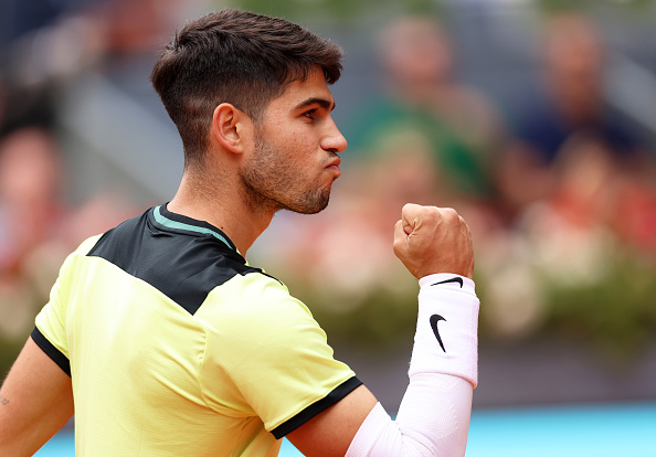 Madrid | Alcaraz eases through but Rune drops out
