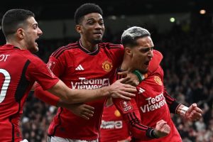 Antony lavishes praise on Manchester United's youngsters - Man United News And Transfer News