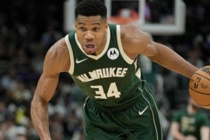 Doc Rivers: Giannis Antetokounmpo Getting Close, But I Don't Know What That Even Means