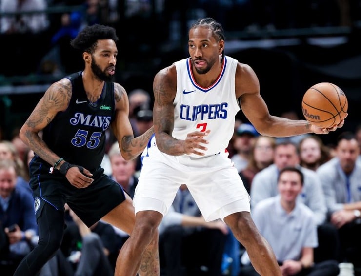 Clippers Kawhi Leonard Still Battling Knee Inflammation, Questionable For Game 1 Against Mavericks