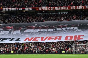 Manchester United agree to scrap changes to season ticket renewal policy after discussion with fans - Man United News And Transfer News