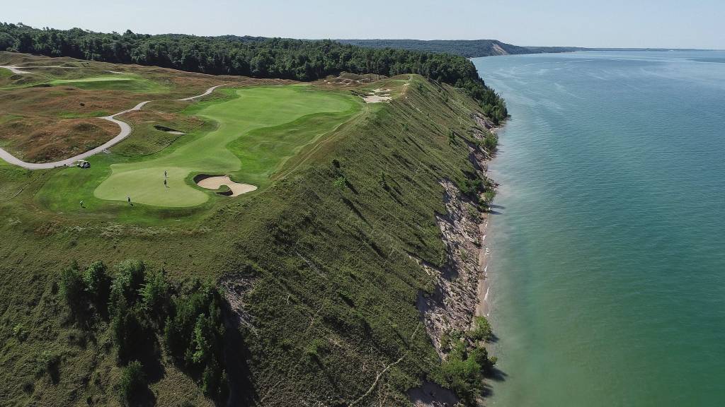 Arcadia Bluffs to open new 12-hole course in Michigan called the Dozen