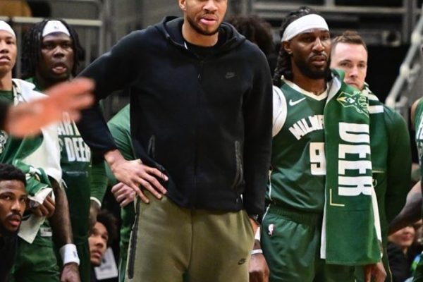 Is Bucks Giannis Antetokounmpo (Calf) Playing In Game 3 At Pacers