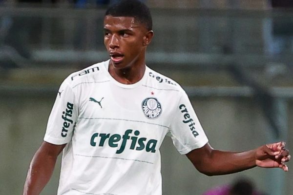 €55m offer for 17-year-old that wants to join Barcelona