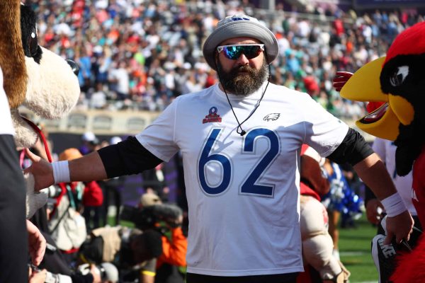ORLANDO, FLORIDA - FEBRUARY 04: Jason Kelce #62 of the Philadelphia Eagles and NFC reacts prior to the 2024 NFL Pro Bowl Games at Camping World Stadium on February 04, 2024 in Orlando, Florida