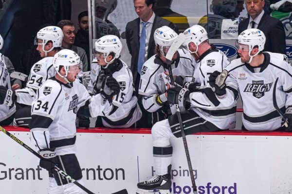 Quick strikes help Reign finish off sweep of Canucks | TheAHL.com