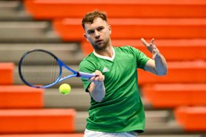 Simon Carr calls time on Professional Tennis Career