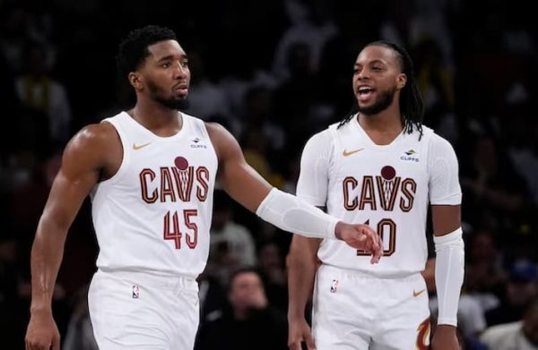 Donovan Mitchell and Darius Garland pic