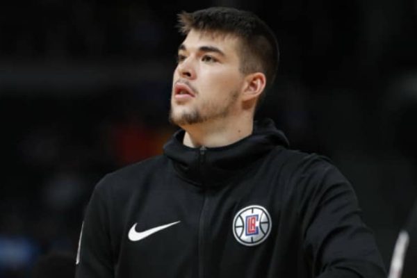 Clippers in Talks to Extend Ivica Zubac’s Contract – Basketball Insiders Ivica_Zubac_Clippers_2019_AP