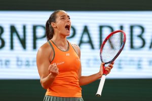 Paris | Garcia survives as Golubic upsets Krejcikova