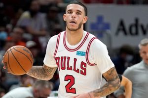 Lonzo Ball Picks Up $21.4M Player Option For 24-25 With Bulls