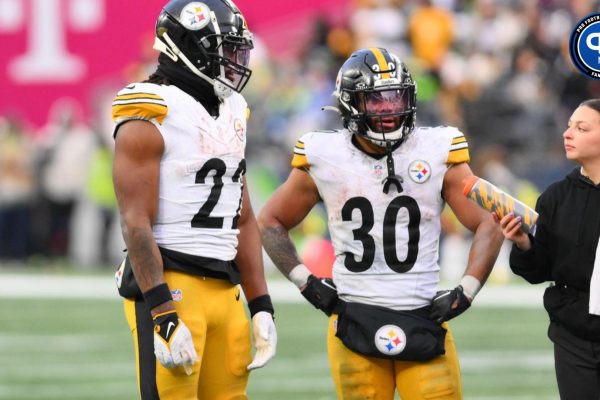 Pittsburgh Steelers running backs Najee Harris (22) and Jaylen Warren (30) during the game against the Seattle Seahawks.