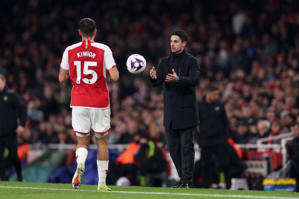 Reporter discloses that Arsenal may contemplate selling key player from starting lineup