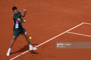 Roland Garros preview, pick, and prediction: Alcaraz vs. Tsitsipas