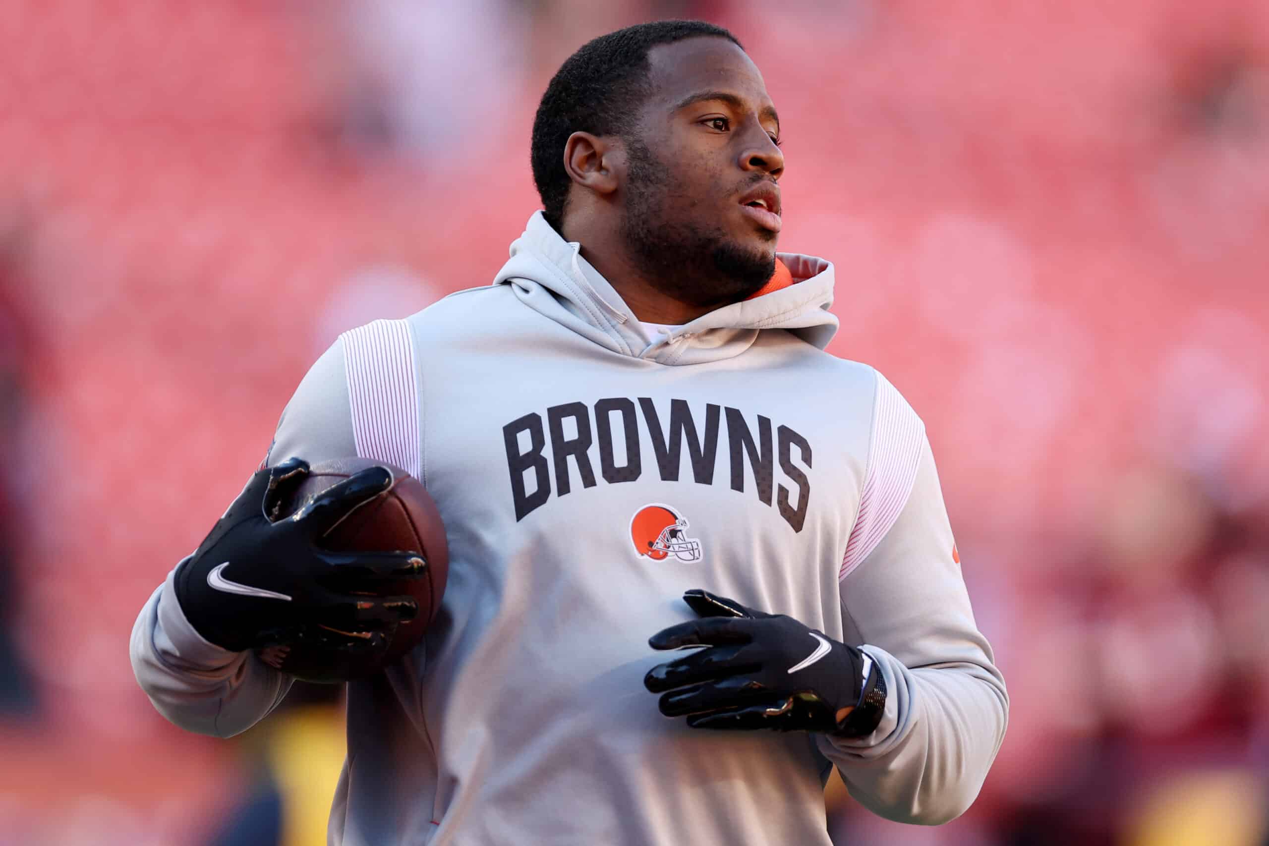 Kevin Stefanski Sends A Clear Message About Nick Chubb This Season