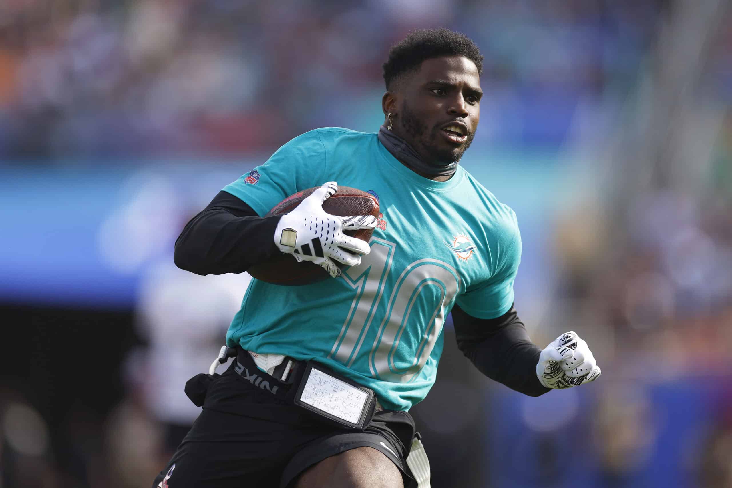 Tyreek Hill Believes 1 Teammate Is Already A Hall Of Famer