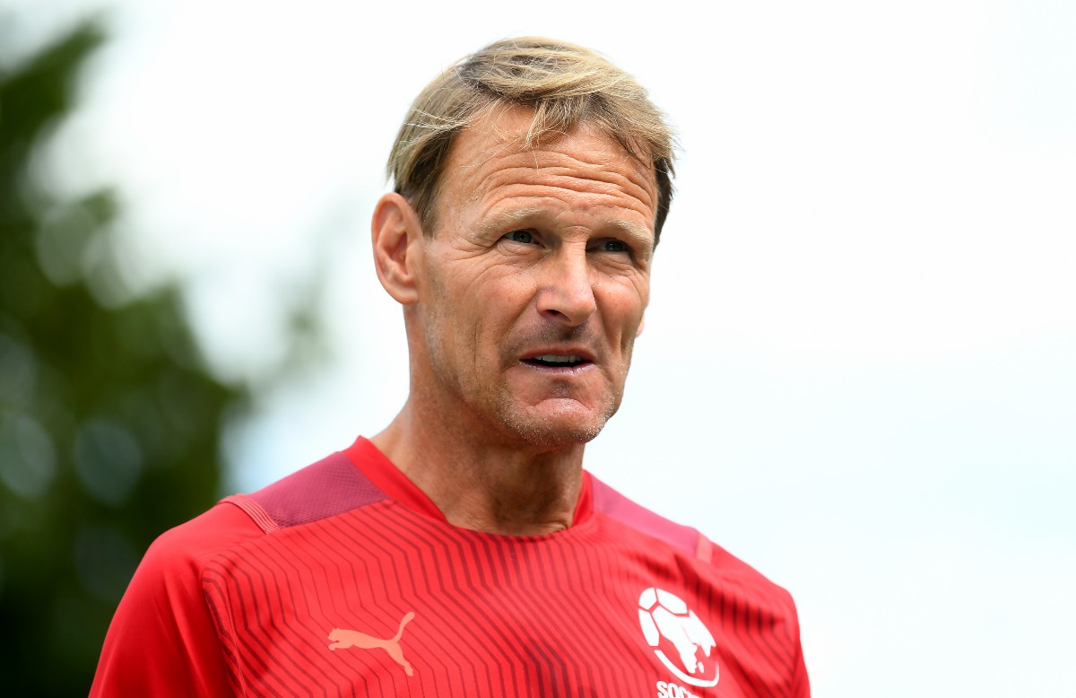 Man Utd legend Teddy Sherigham urges former club to sign Michael Olise