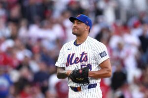 Sean Manaea #59 of the New York Mets reacts during the MLB London Series match between the Philadelphia Phillies and New York Mets at London Stadium on June 08, 2024 in London, England.