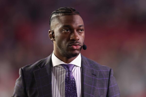 Robert Griffin III Calls Out Cowboys Over Dak Prescott's Contract Extension