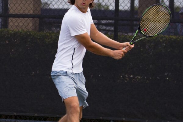 How Do Online Games Help Improve Tennis Skills?