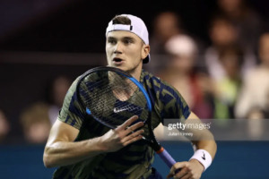 Draper wins first ATP title in Stuttgart, De Minaur defeats Korda