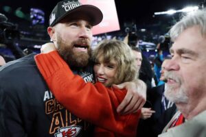 Taylor Swift Shows Off Photo Of Travis Kelce, Royal Family
