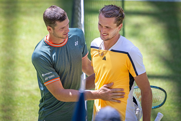 Halle | Hurkacz downs Zverev and sets up final meeting with Sinner