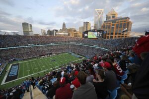 Charlotte Approves $800 Million Renovation For Panthers' Stadium