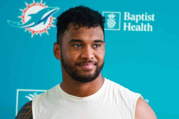 Insider Reveals Dolphins' Contract Offer To Tua Tagovailoa