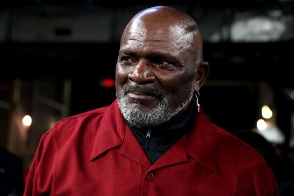 Giants Defender Shares Valuable Advice from Legendary Lawrence Taylor Giants Defender Reveals Advice That He Got From Lawrence Taylor