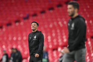 Man United offer winger to Chelsea