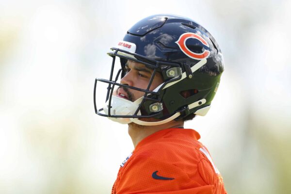 Titans Defender Says He 'Can't Wait' To Trash-Talk Caleb Williams