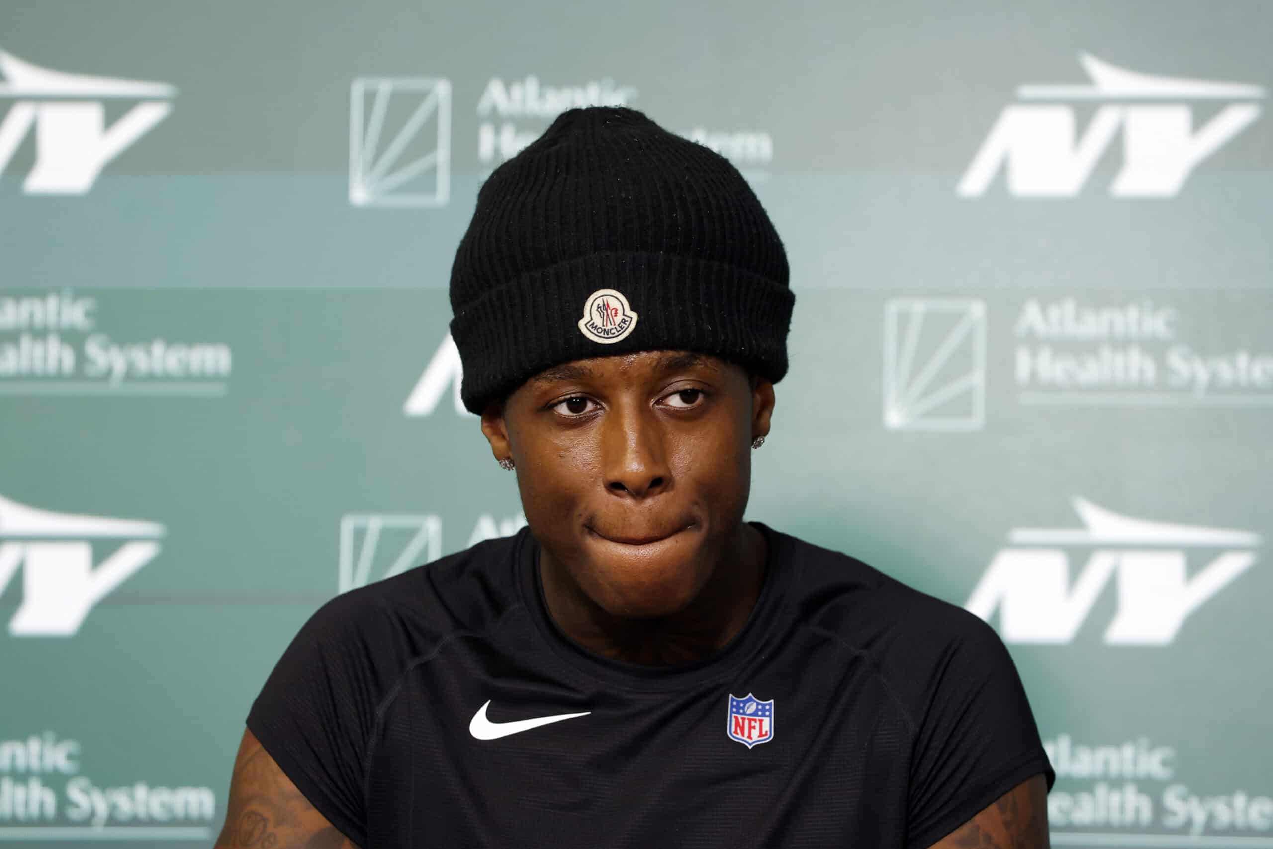 Fans Are Concerned About Sauce Gardner After Golfing During Storm