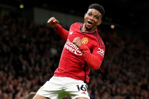 Amad Diallo set for showdown talks with Erik ten Hag as he seeks assurances over playing time - Man United News And Transfer News