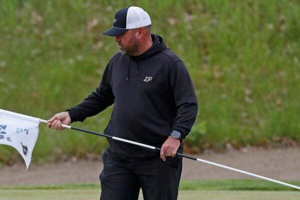 Big Ten men’s golf coach replaced by assistant after move to SEC