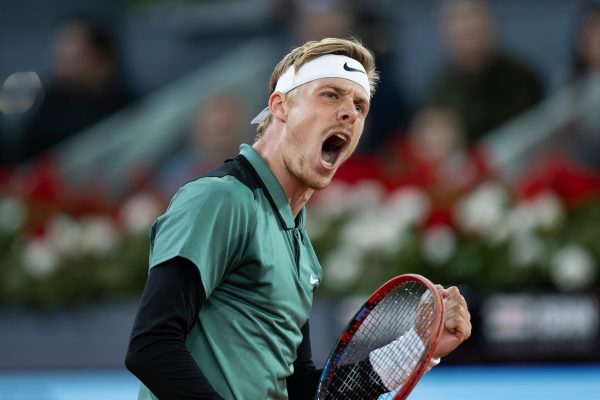 Auger-Aliassime, Shapovalov Off to Winning Starts at French Open