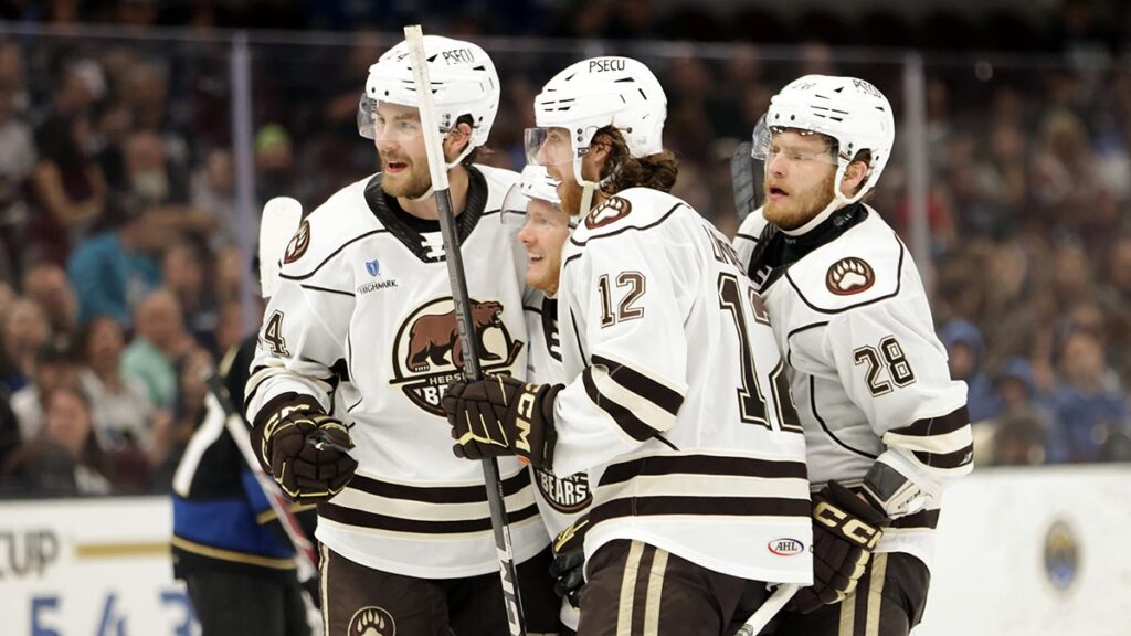 Bears’ blitz leaves Monsters reeling | TheAHL.com