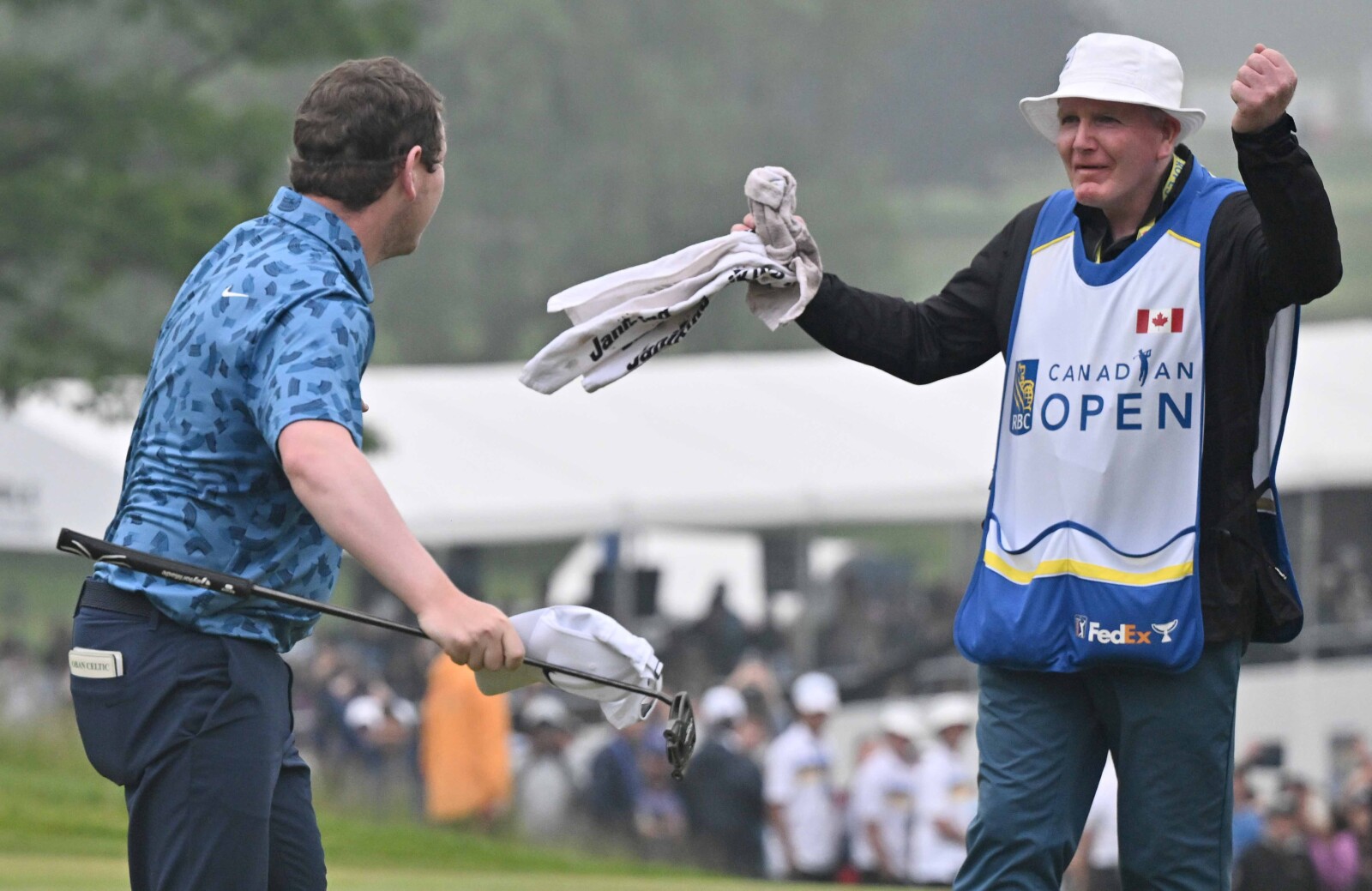 Bob MacIntyre wins Canadian Open with dad on the bag - Golf News