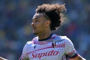 Bologna set Manchester United target Joshua Zirkzee a deadline of today to decide his future - Man United News And Transfer News