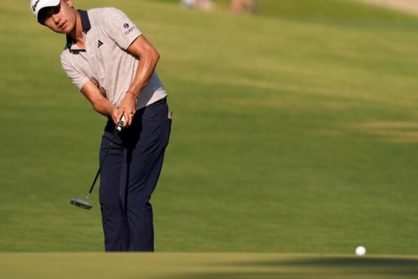 Collin Morikawa has career-best day in this stat at Pinehurst No. 2