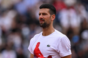 Geneva | Djokovic celebrates birthday with win.