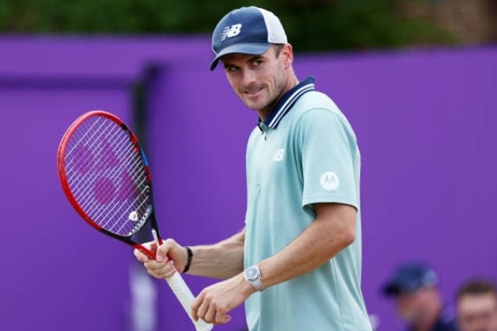 Draper dispatched by Paul in Queens Club semifinals
