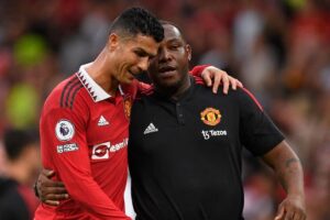 Erik ten Hag wants Manchester United to hand assistant coach Benni McCarthy a new deal - Man United News And Transfer News