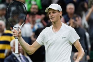 Sinner's Height 'Disadvantage' On Grass Compared To Alcaraz Says Federer's Ex-Coach